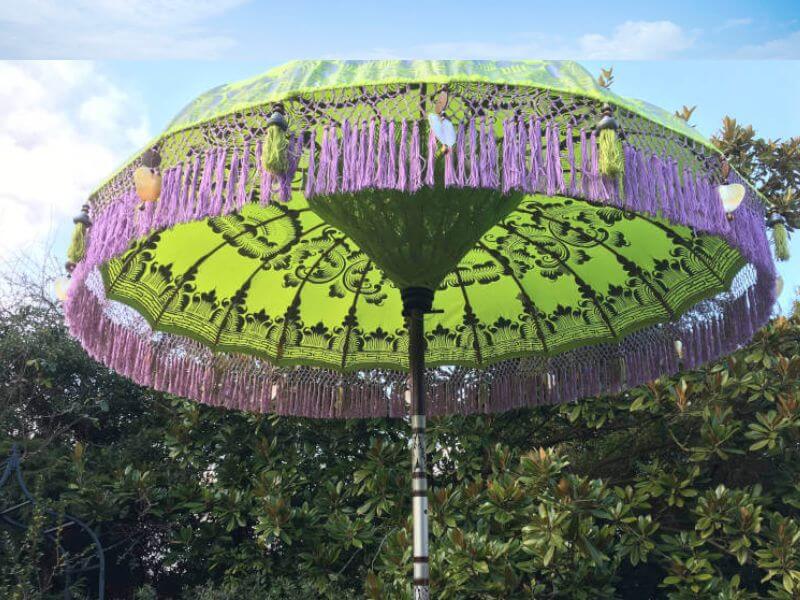 Classic looking garden parasol